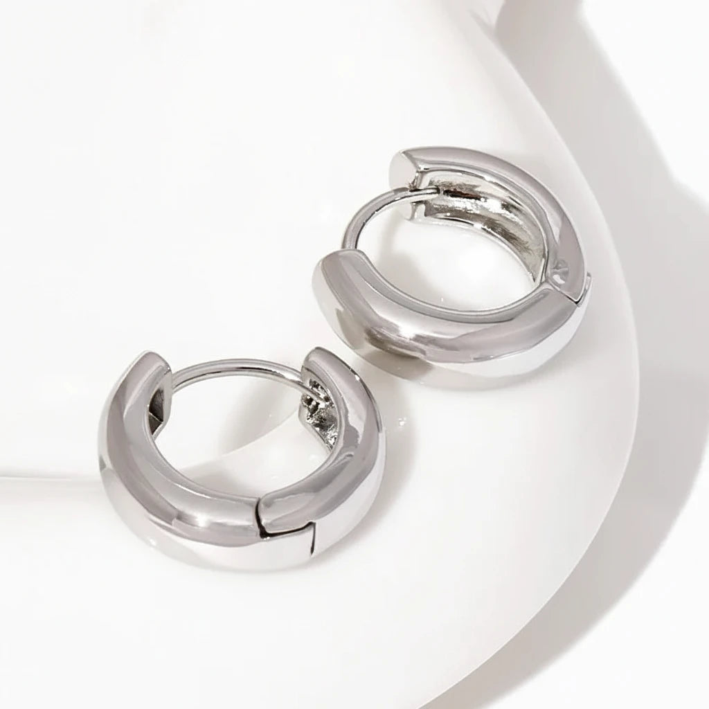Classic Gold Huggie Hoop Earrings – Minimalist Everyday Jewelry